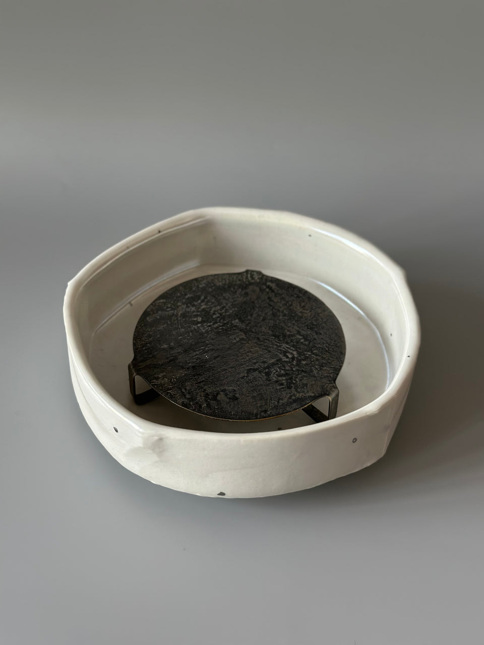Silver Pearl Dots Hucheng pot support