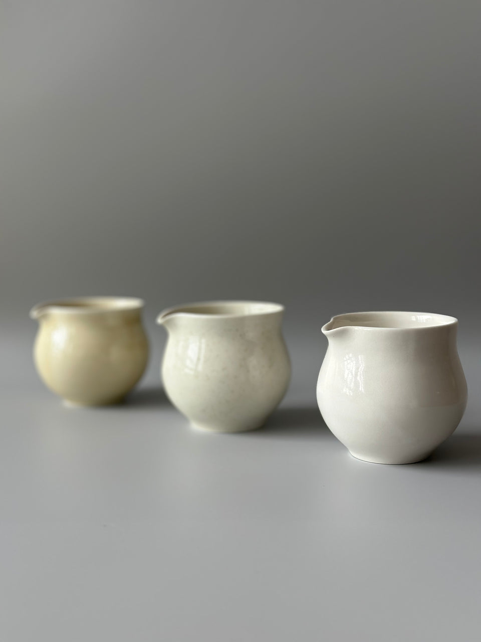 Pure white Tea Pitcher 180ml