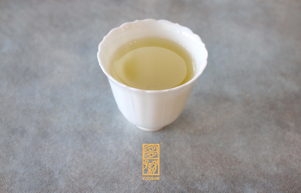 YIZISUN Taiwan High Mountain Green Oolong / Qilai Mountain