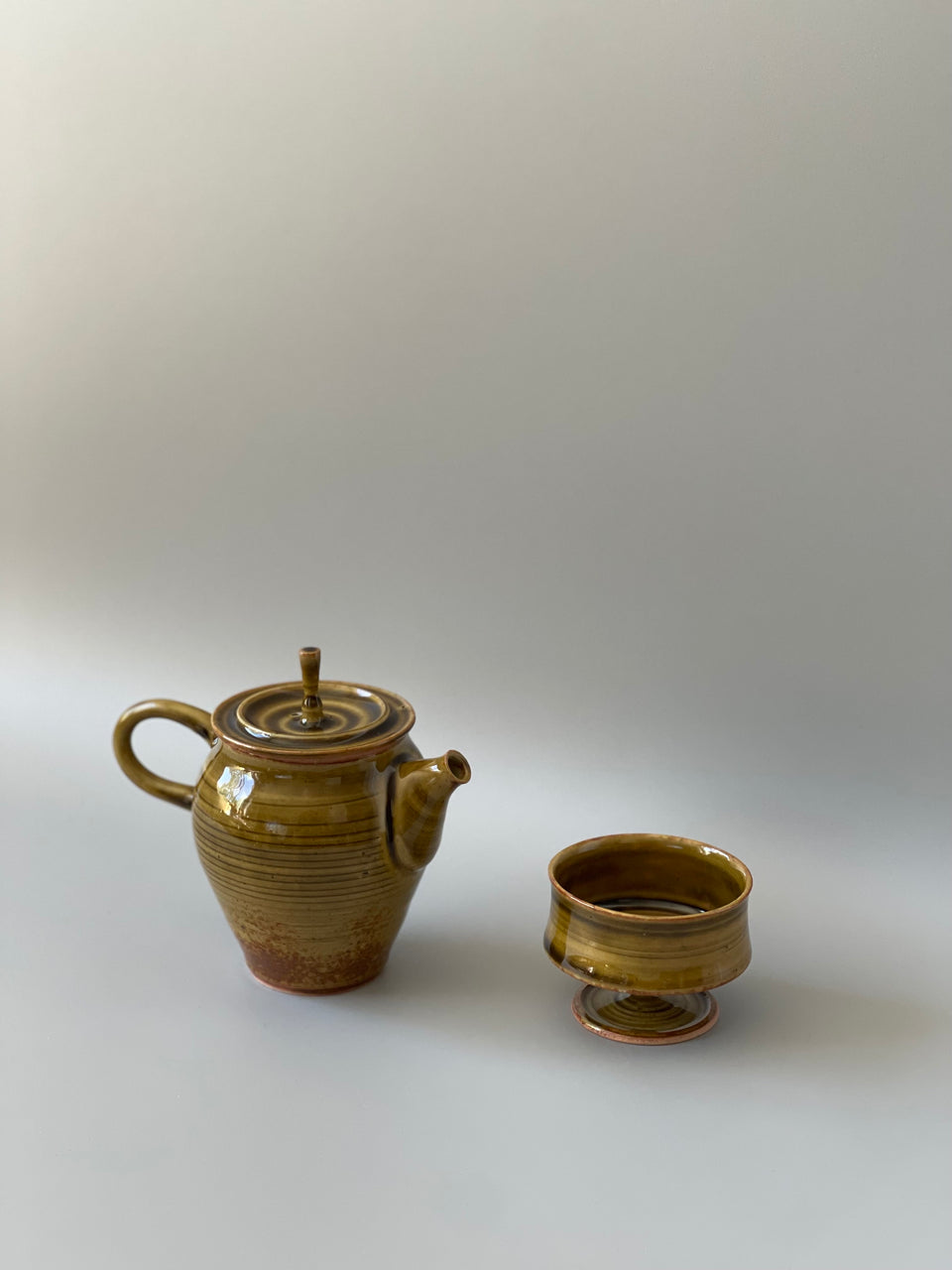 Amber Celadon Teapot - 130 ml