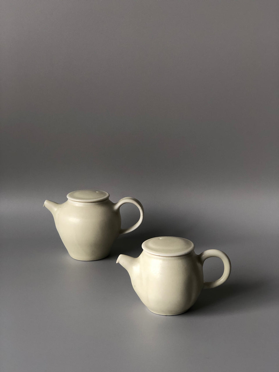 Warmy Beige Teapot