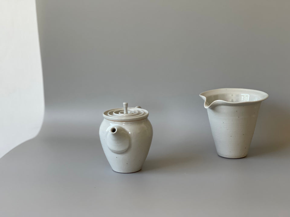 Light Grey (Gloss White) Celadon Teapot - 145 ml